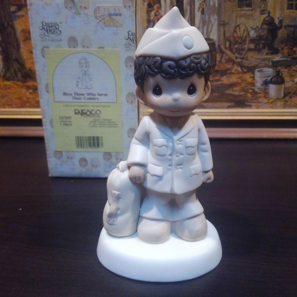 🆕 Vtg 1991 Military Hero Figure Precious Moments ❤️ 90s Bless Those Who Serve - Picture 1 of 11